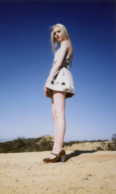 1_amber_byrne_mahoney_oyster_magazine_emily_ruhl_fahion_editorial_meet_the_model_010