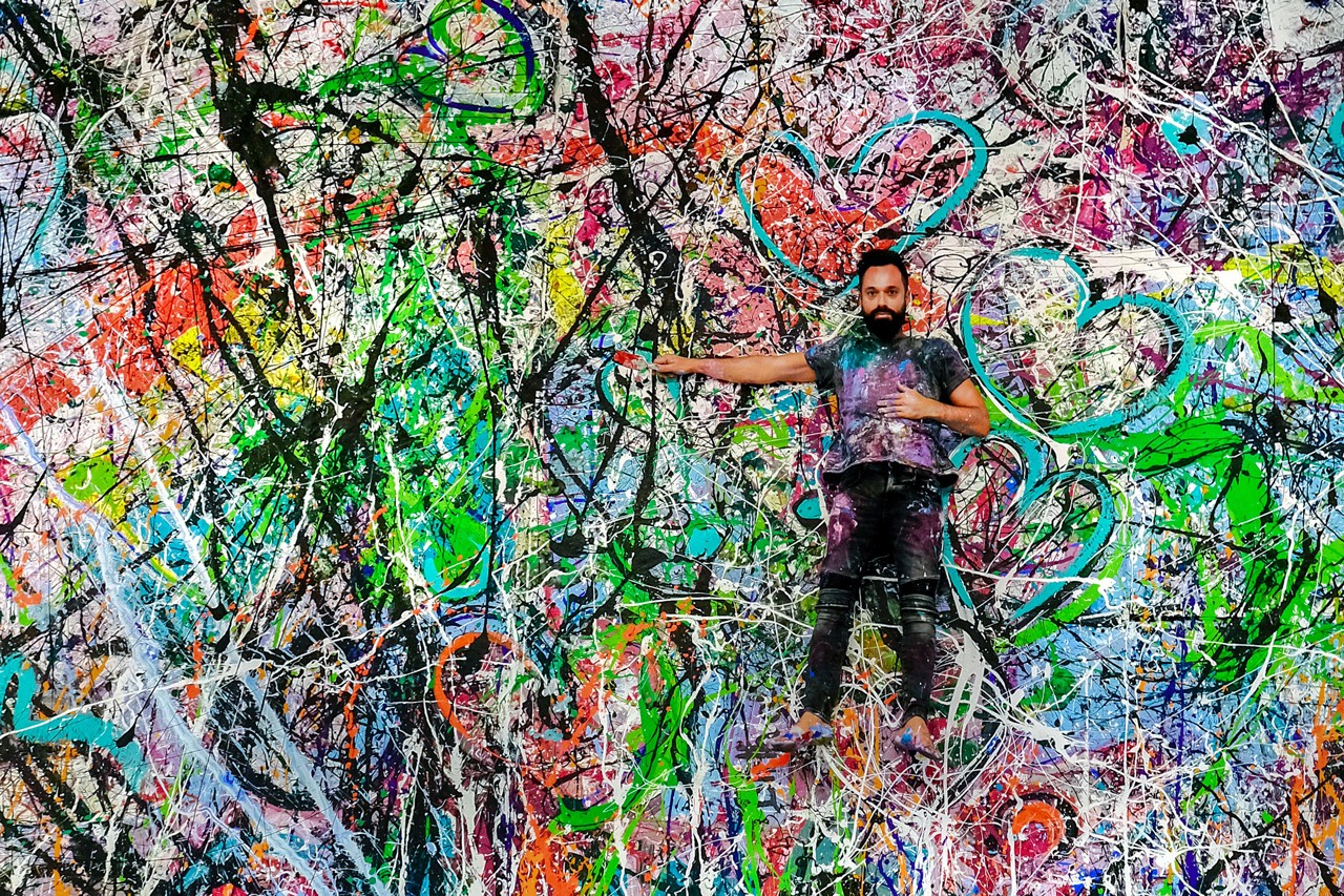 Sacha Jafri to finish "world's largest canvas painting" in November + charity sale Somewhere