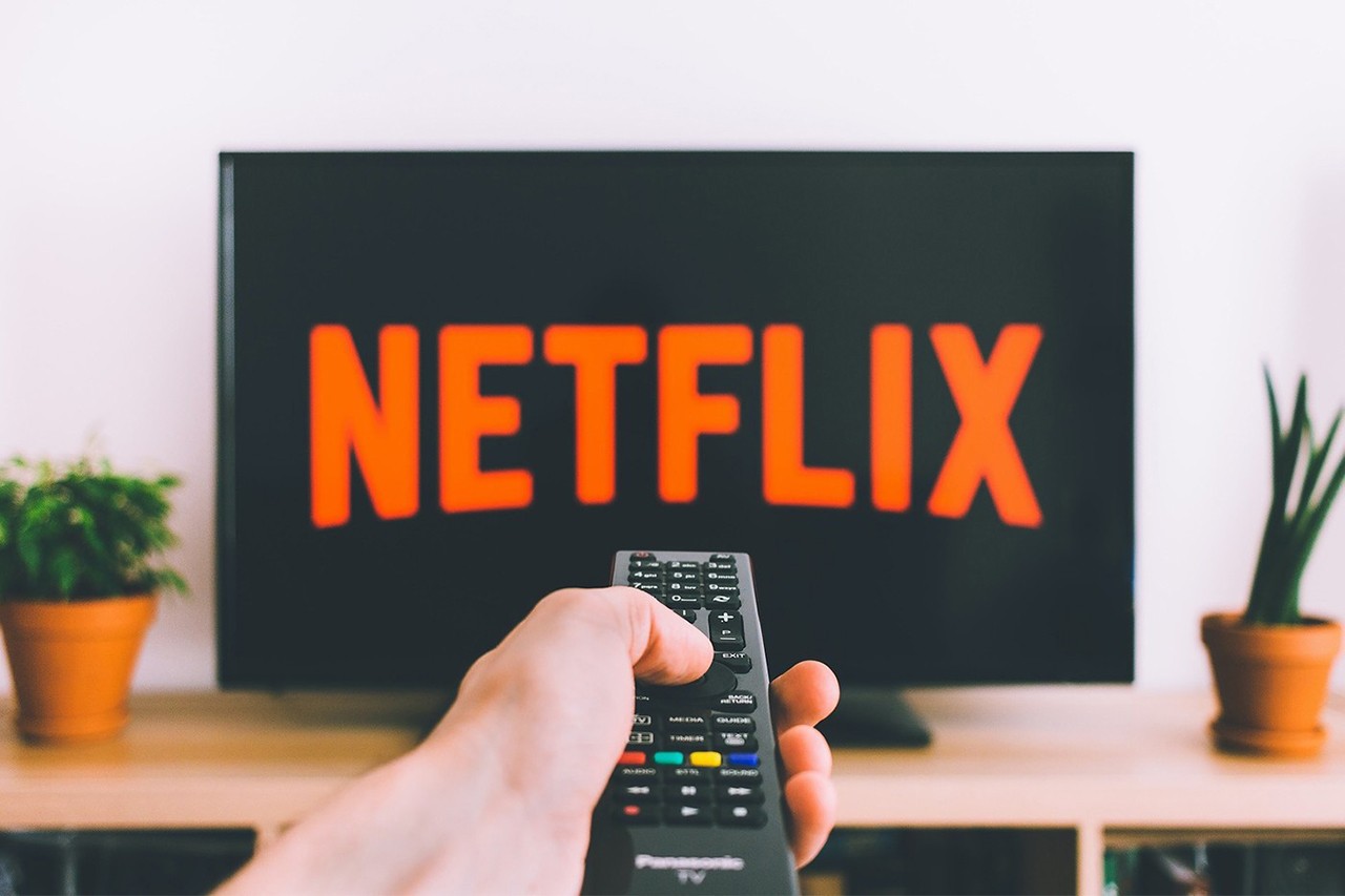 Netflix is testing its new 24/7 pseudo-live TV feature "Direct" in
